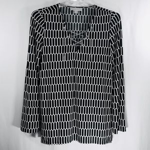 Black & White Woman’s Top, Med, Chain Detailing